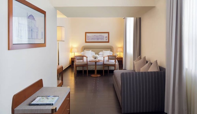 Starhotels Business Palace