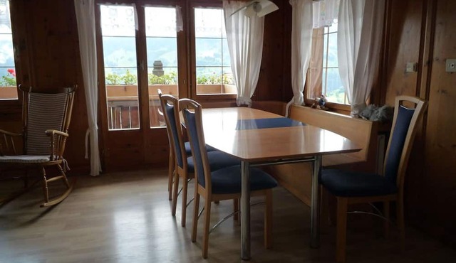 Nice apartment for 7 guests with WIFI, TV, balcony and pets allowed