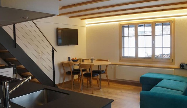 Beautiful apartment for 4 guests with WIFI, TV and balcony