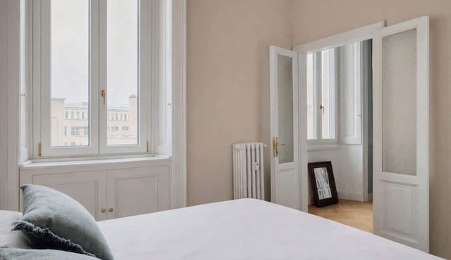 w*| Bright 2BR Steps from Arco della Pace