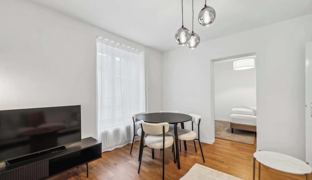 Bright 2BR Kriens Apt - 10min to Lucerne + Parking