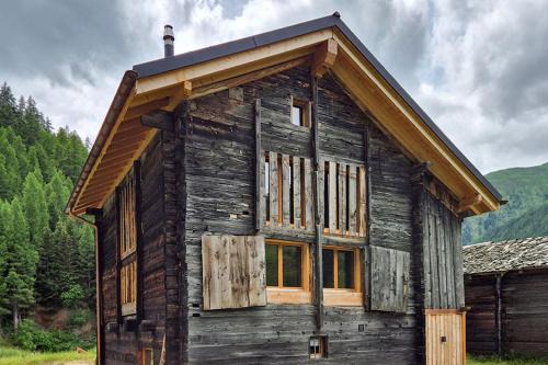 Chalet Nufenen