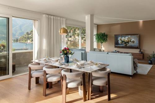 Royal Lakeview Penthouse by Aura Luxury Collection