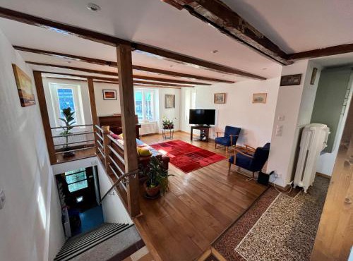 Avenue 15 Boudry Suites and Studio