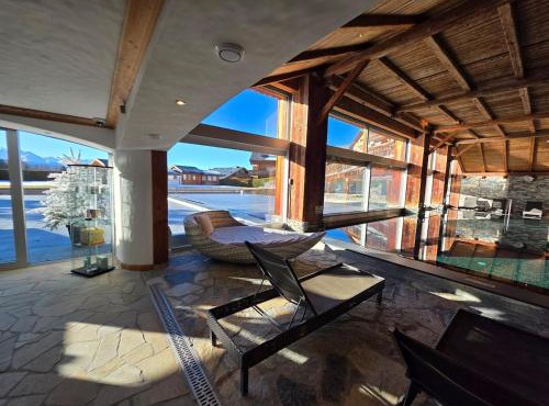 Studio avec terrasse et piscine - Aux Petits Sapins