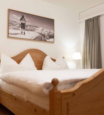 NEW Engadine Alpine Apartment - Pool & Sauna
