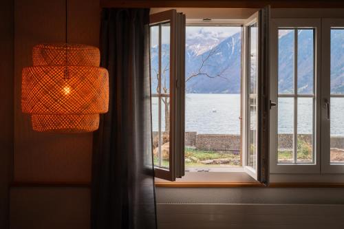Beachhouse 16 Brienzersee