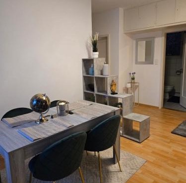 LaCasa-Mia Apartment Basel