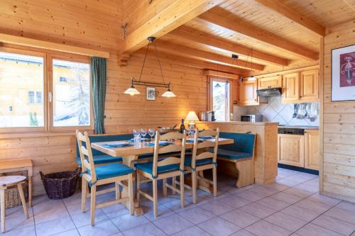 Esperanza SKI IN & SKI OUT chalet 8 pers