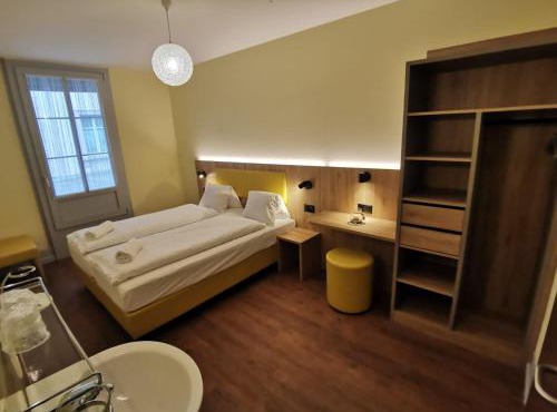 Budget Waldhotel - shared bathrooms
