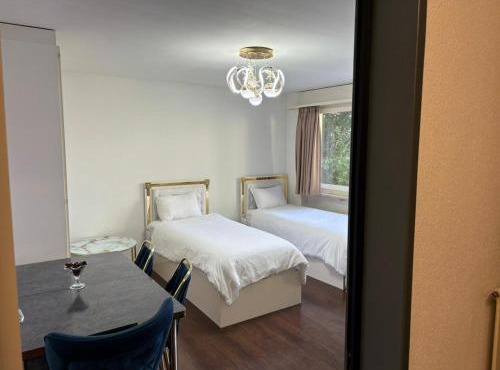 2BDR Apt with See View - Free Parking