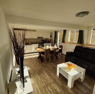 Hubel Apartment 14