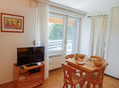 Apartment Cransalpin Apt- 3 - Secteur 1 by Interhome