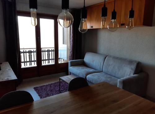 The purple fox's family home - Veysonnaz