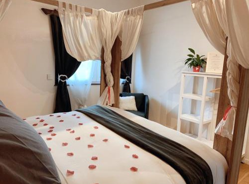 Love room romantique avec jardin et Jacuzzi